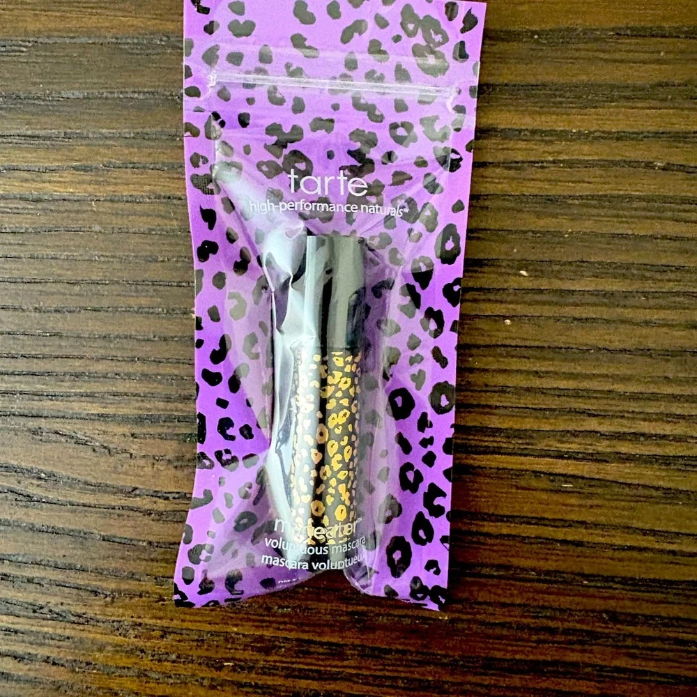 4/$20 NEW Tarte Maneater Voluminous Mascara- travel size
